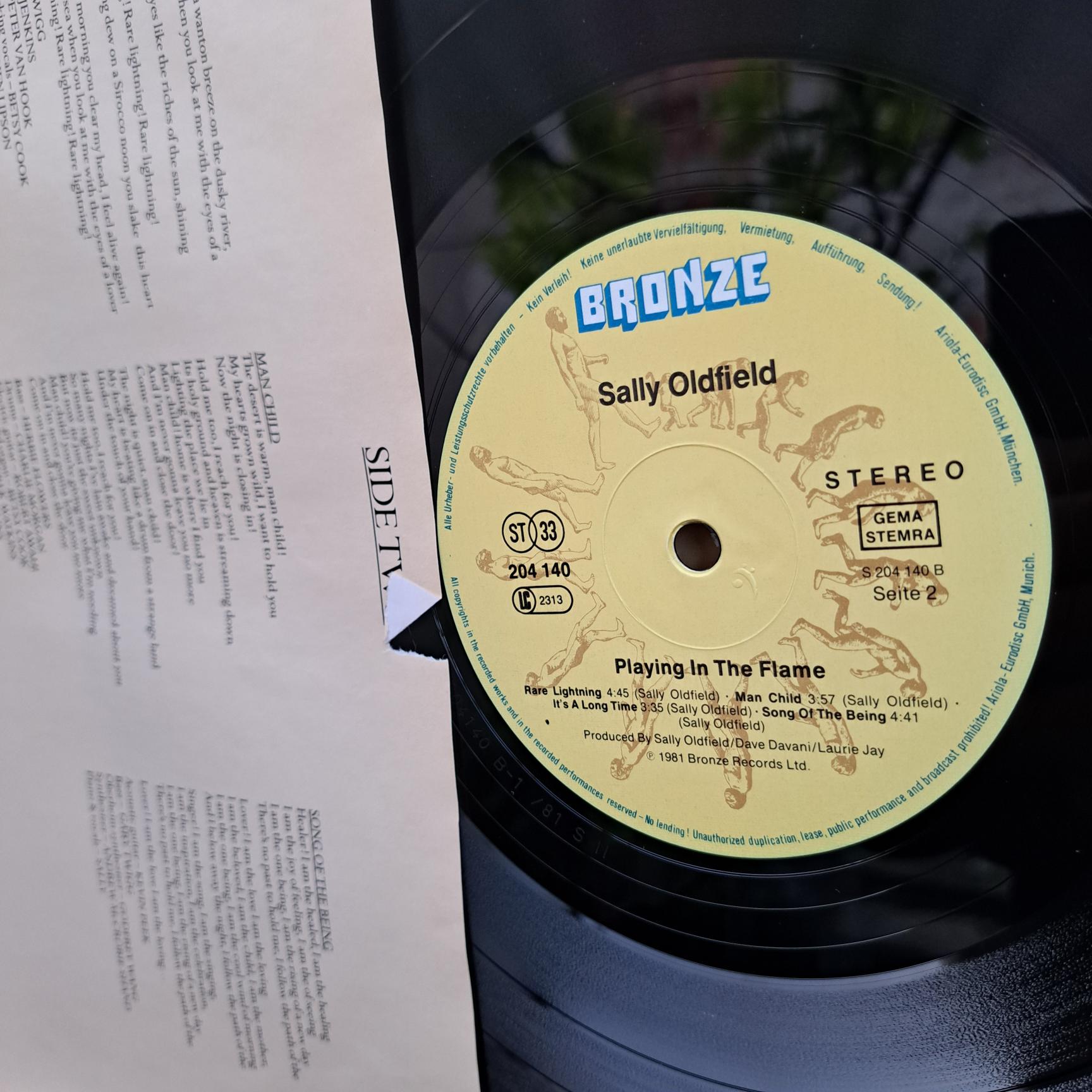 Sally Oldfield – Playing In The Flame - Disc VINIL LP VG VG+ - imagine 2
