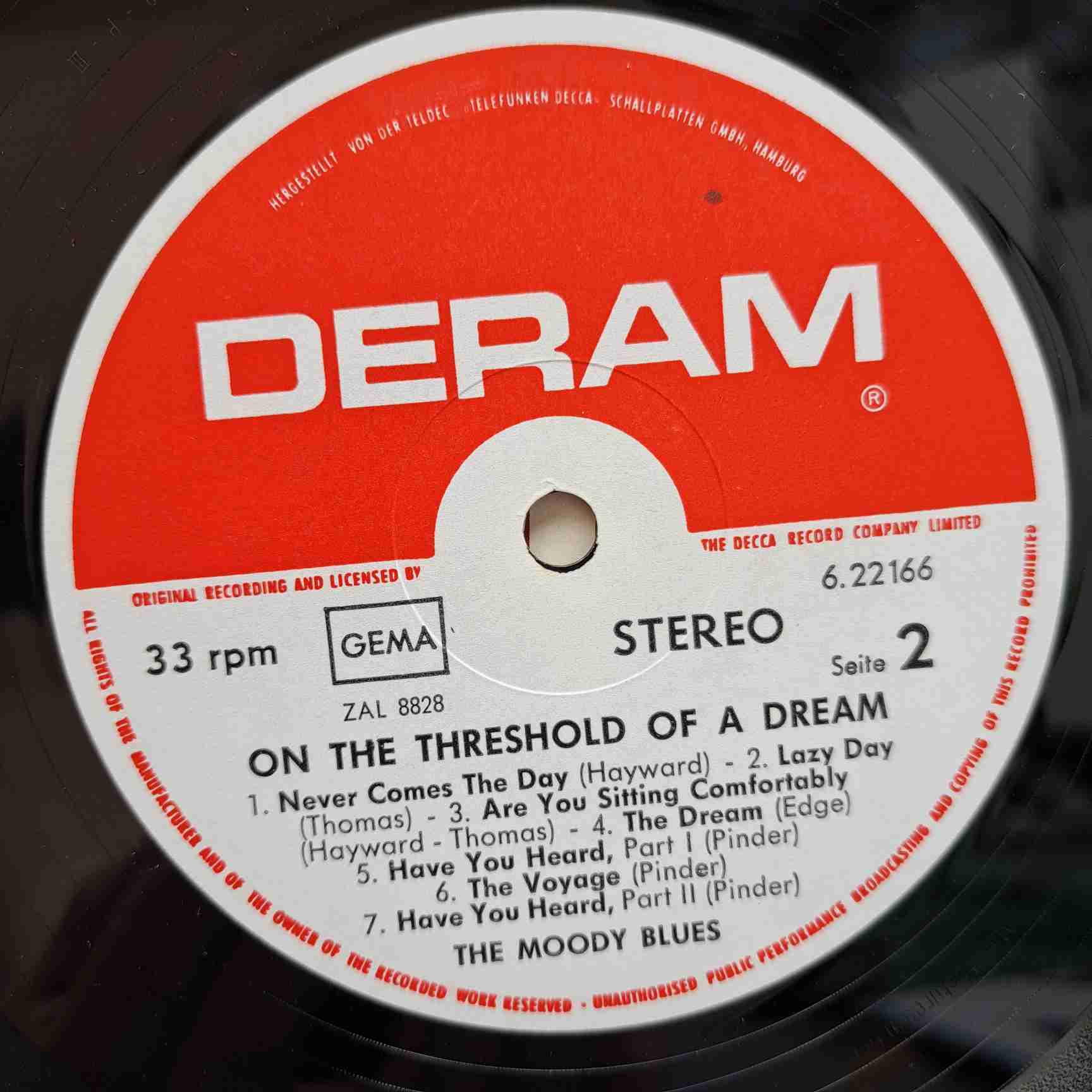 The Moody Blues – On The Threshold Of A Dream - Disc VINIL LP VG+ - imagine 2