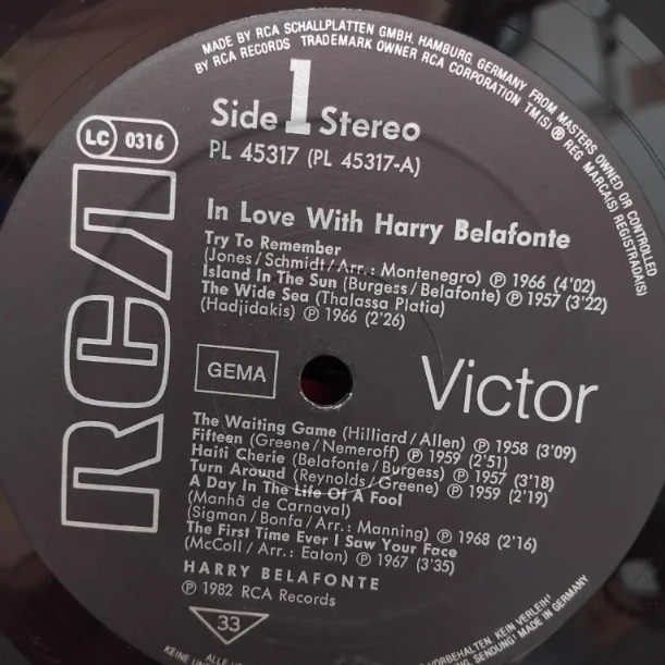 Harry Belafonte – In Love With Harry Belafonte - Disc VINIL LP - imagine 2